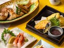 夏の海会席