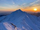 大山は西日本で数少ない、雪山登山が楽しめる名峰です。