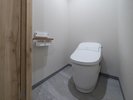 【スーペリアダブルルーム】お手洗いとシャワールームは別となっております