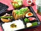 和豚(わとん)もちぶた角煮弁当 お部屋でゆっくりどうぞ(夕食)