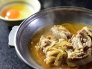 【朝食の名物】オレンジ色のこだわり卵「茜美人」&もちぶたのマリアージュ