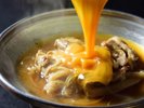 【朝食】おすすめは半熟♪和豚もちぶたをこだわりの卵「茜美人」でとじて..