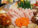 身も心も温まる、ピリッと刺激的な冬の味覚。皆様で囲んでいただく、賑わいのひとときをお愉しみください。