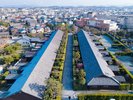 城跡内をゆっくりと歩けば、時が止まったかのような穏やかな雰囲気が広がります。