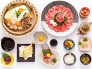 松坂牛のきめ細やかな霜降りと、お口の中でとろけるような柔らかな肉質を、心ゆくまでご堪能ください。