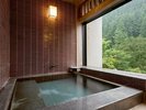 【鈴蘭】源泉かけ流し半露天風呂(谷川岳ご覧になれます)ラグジュアリースイート(禁煙)