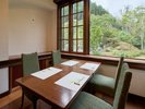 個室食事処「葉月亭」(お食事は四季亭または葉月亭にご用意します。どちらも個室です)