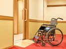 【桜】できる限り段差をなくしたフラットな造り。バリアフリーに近い設計の客室です