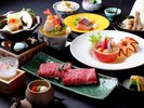 季節の旬を迎えた地元食材を中心に、一品一品、手作りにこだわったお料理