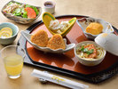 お子様用の朝食メニューです。「幼児(食事・布団あり)」にてお申込みください。