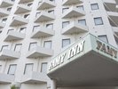 外観:都市の中心で、快適な滞在を提供。