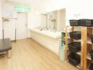 脱衣所:清潔で快適な更衣室で、リラックス。