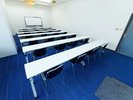 会議室(1F):企業研修、多目的利用に最適な会議室です!