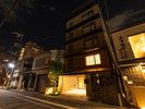 外観(夜)