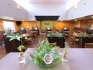 スカイテルメリゾート1階レストラン大広間A営業時間は11:30〜21:00(ラストオーダー20:30)