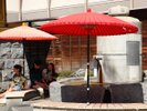坊っちゃんカラクリ時計前に「足湯」がございます。当館から徒歩1〜2分♪