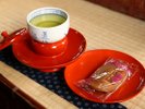 道後温泉本館の日帰り湯での「お茶サービス」当館から徒歩1〜2分♪