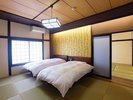 【2023年3月リニューアル】和室10畳+ツインルームの二間続きの和洋室(トイレ付)和室にツインベッドを設置
