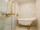 �V���v���ŊJ���I�ȃo�X���[���͂������ȔL���o�X�^�u