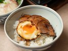 【朝食】愛媛B級グルメ「焼豚玉子飯」
