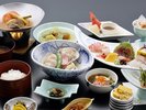 スタンダードプラン《休前日》 ※お料理の内容は季節や仕入れによって変わることがございます。