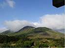 いつ見てもすがすがしく心地よい山景色です。