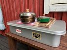 お食事は全てルームアウトドアデッキ又はルーム)サービスです。