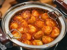 【朝食バイキング】鶏飯や特製カレー、焼きたてパン等をご用意