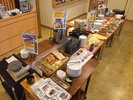 【朝食バイキング】鶏飯や特製カレー、焼き立てパン等をご用意