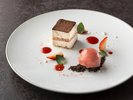レストラン・カスケード 洋食コースディナー デザートイメージ