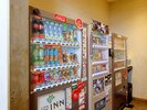 ●自動販売機コーナー(5階)