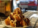 朝食には大阪名物のたこ焼き!