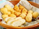 【朝食バイキング一例】バラエティ豊かなお料理をご用意させていただいております。