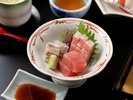 【和風膳 熱海】料理長厳選のお刺身です。 ※一例