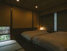 【1日五組様 一棟貸し】寝起きがしやすい低めのベッドを備えた寝室