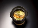 三朝荘名物の土窯ごはん季節でごはんの具材も変わり、一年を通じて色々なごはんを楽しめます。