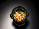 冬限定プランでは、大好評の〆の土窯ごはんを蟹めしでご用意。