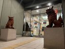 【正面玄関入口】シーサーの前で写真撮影オススメです☆