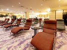 【湯香郷・休憩ラウンジ(4F)】無料で自由にご利用いただける休憩ラウンジ
