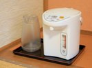 【ホテル和室】 給湯器も設置されています