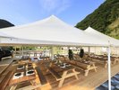【レストラン】200平米の広さを誇るスモークハウスレストラン