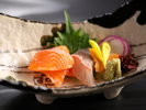 サーモンと岩魚のお刺身