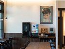 ギャラリーラウンジ、フリードリンク