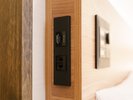枕元にUSB、コンセント