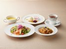 カフェ&ダイニング「アゼリア」メニュー一例