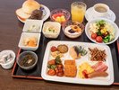 朝食ビュッフェ