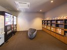 【漫画コーナー(10階)】新旧話題の漫画を約600冊、揃えました。