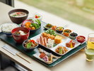 【レストラン「海-kai-」朝食】約30種類のビュッフェスタイルの朝食をお楽しみいただけます。