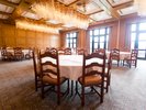 【宴会場】最大100名様まで収容可能