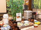 朝食バイキング